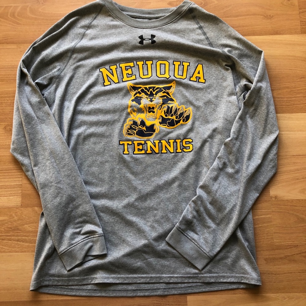 ⚡️3/$15 UNDER ARMOUR NEUQUA TENNIS LONG SLEEVE